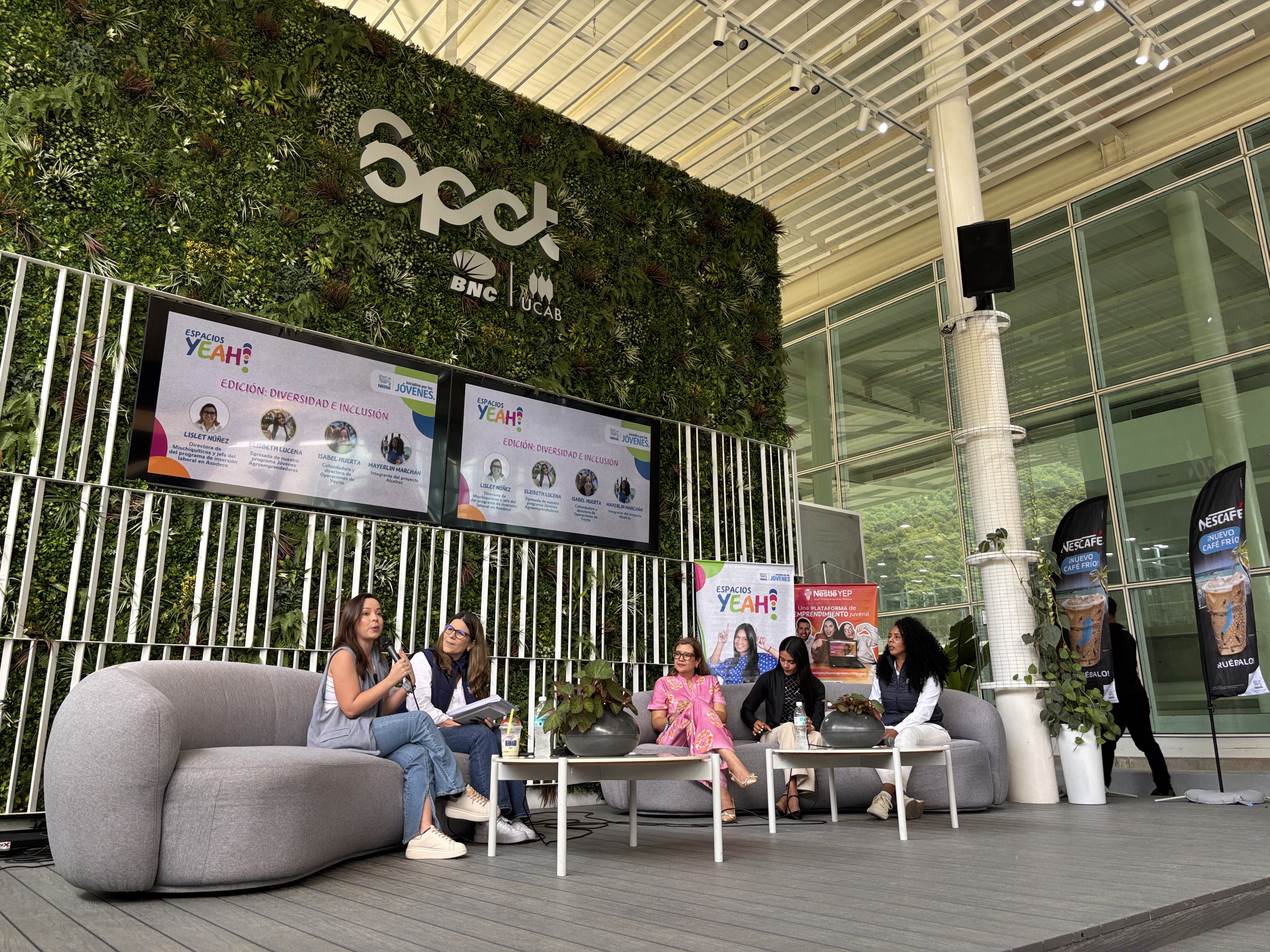 yeah en las universidades